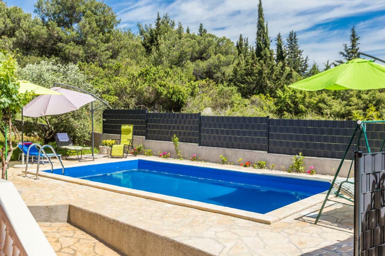 Holiday Home Flora Zadar Exterior foto